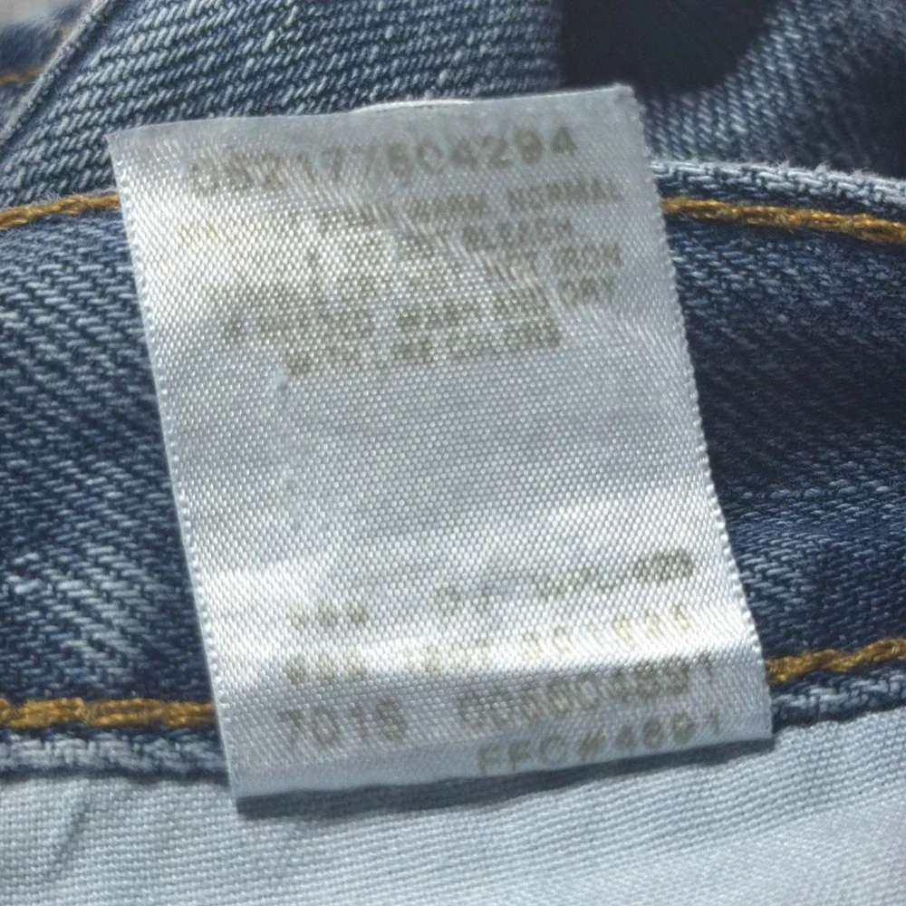 VTG Levis‎ 560 Jeans Men W30 Comfort Fit Blue Medium Wash Denim Relaxed Fit Y2K